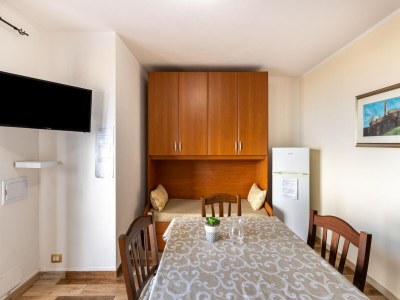 Apartment Wohnung mit Veranda und privatem Parkplatz - Features photo 9