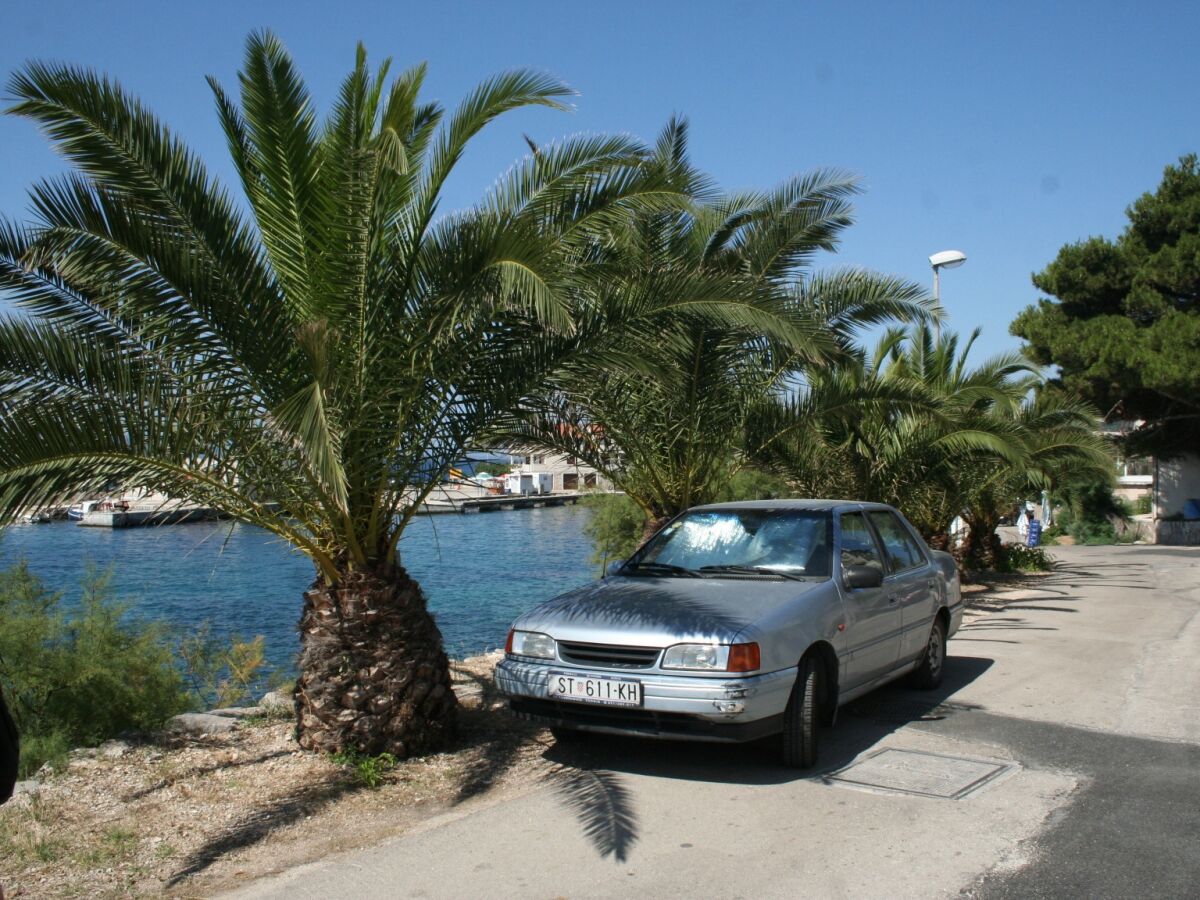 Apartment Two bedroom apartment near beach Sućuraj, Hvar A-136-a - Outdoor photo 4