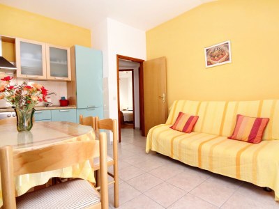 Apartment Two bedroom apartment with terrace and sea view Gršćica, Korčula A-169-b - Outdoor photo 9