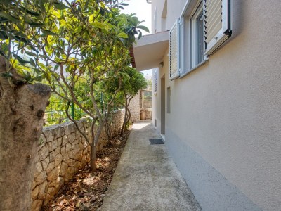 Apartment Two bedroom apartment with terrace Žaborić, Šibenik A-469-a - Outdoor photo 7