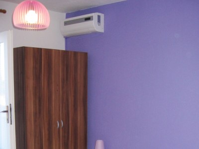 Holiday room with terrace and sea view Bol, Brač S-2878-b - Outdoor photo 7