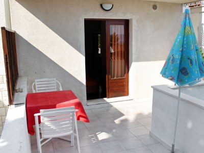 Holiday room with terrace and sea view Bol, Brač S-2878-b - Outdoor photo 12