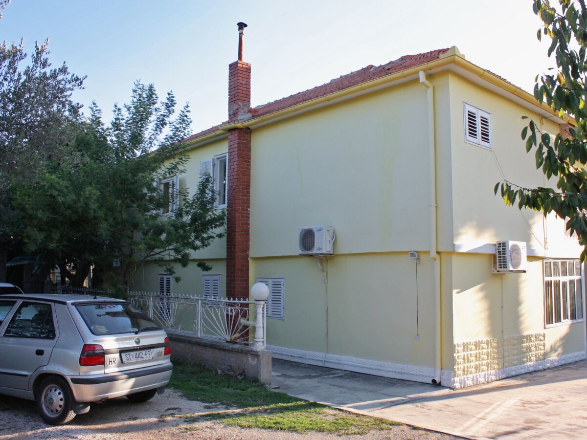 Apartment Four-bedroom apartment with terrace Bibinje, Zadar A-681-a - Outdoor photo 5