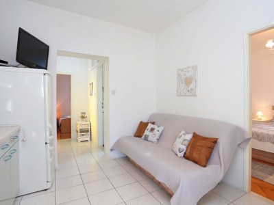 Apartment Two bedroom apartment with terrace and sea view Seget Donji, Trogir A-2029-a - Outdoor photo 13