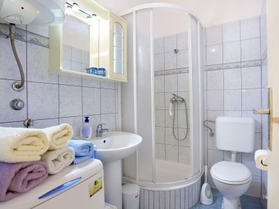 Apartment Two bedroom apartment with terrace and sea view Seget Donji, Trogir A-2029-a - Outdoor photo 24