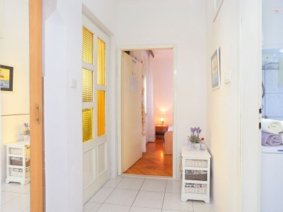 Apartment Two bedroom apartment with terrace and sea view Seget Donji, Trogir A-2029-a - Outdoor photo 28