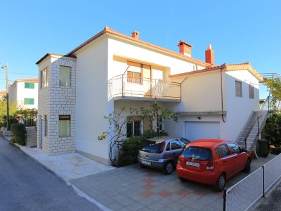 Apartment Two bedroom apartment with terrace and sea view Seget Donji, Trogir A-2029-b - Outdoor photo 4