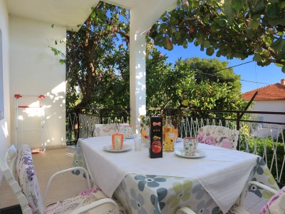 Apartment Two bedroom apartment with terrace and sea view Seget Donji, Trogir A-2029-b - Outdoor photo 23