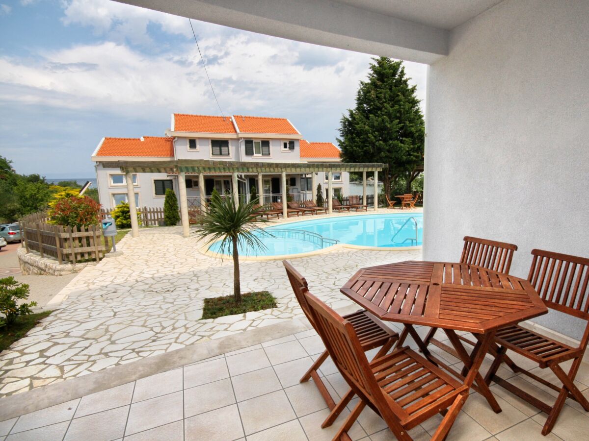 Apartment One bedroom apartment with terrace Kampor, Rab A-3214-a