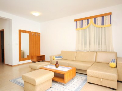 Apartment One bedroom apartment with terrace Kampor, Rab A-3214-a - Outdoor photo 11