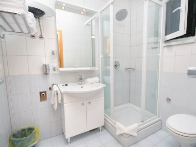 Apartment One bedroom apartment with terrace and sea view Kampor, Rab A-3214-c - Outdoor photo 24