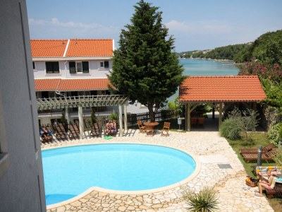 Apartment One bedroom apartment with terrace and sea view Kampor, Rab A-3214-d - Outdoor photo 28
