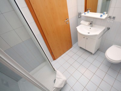 Apartment One bedroom apartment with terrace Banjol, Rab A-3215-d - Outdoor photo 28