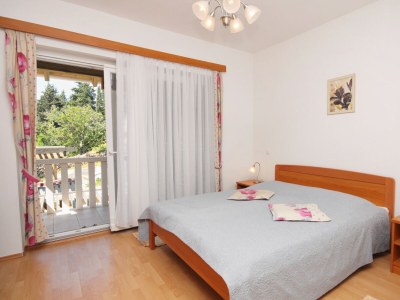 Apartment Two bedroom apartment with terrace and sea view Palit, Rab A-3212-c - Outdoor photo 24