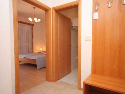 Apartment Two bedroom apartment with terrace and sea view Palit, Rab A-3212-c - Outdoor photo 31