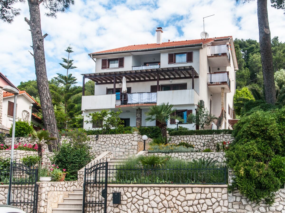 Apartment Studio flat with terrace and sea view Mali Lošinj, Lošinj AS-3444-a - Outdoor photo 2