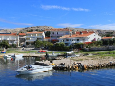 Apartment Two bedroom apartment near beach Kustići, Pag A-9360-c - Outdoor photo 3