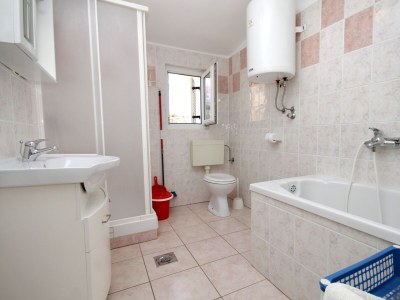 Apartment Two bedroom apartment near beach Kustići, Pag A-9360-c - Outdoor photo 19