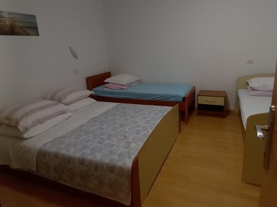 Apartment One bedroom apartment near beach Kustići, Pag A-9360-e - Outdoor photo 18