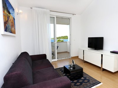 Apartment Two bedroom apartment with terrace and sea view Zečevo Rtić, Rogoznica A-10333-a - Outdoor photo 24