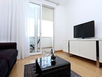 Apartment Two bedroom apartment with terrace and sea view Zečevo Rtić, Rogoznica A-10333-a - Outdoor photo 26