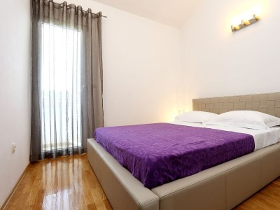 Apartment Two bedroom apartment with terrace and sea view Zečevo Rtić, Rogoznica A-10333-a - Outdoor photo 36