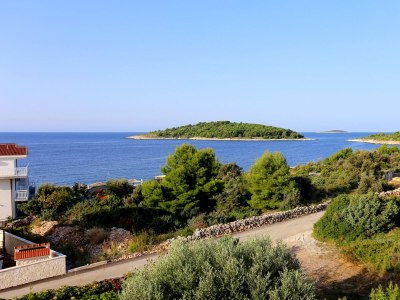Apartment Two bedroom apartment with terrace and sea view Zečevo Rtić, Rogoznica A-10333-a - Outdoor photo 44