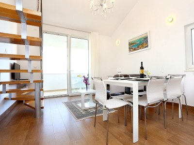 Apartment Two bedroom apartment with terrace and sea view Zečevo Rtić, Rogoznica A-10333-b - Outdoor photo 29