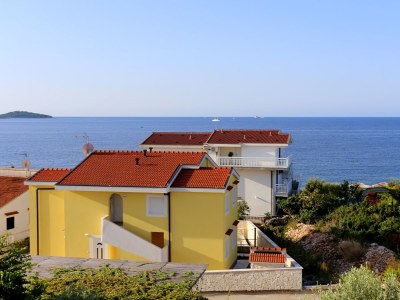 Apartment Two bedroom apartment with terrace and sea view Zečevo Rtić, Rogoznica A-10333-b - Outdoor photo 48