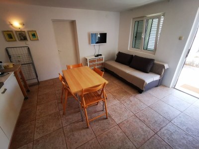 Apartment Two bedroom apartment with terrace Ivan Dolac, Hvar A-16340-a - Outdoor photo 5