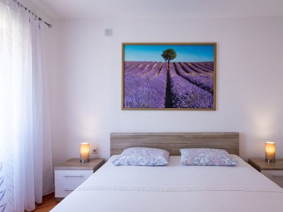 Apartment Three bedroom apartment with terrace Postira, Brač A-14822-a - Outdoor photo 18