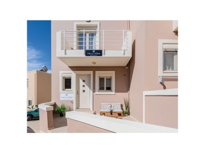 Holiday house Villa Nero in Paligremnos - Holiday house