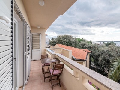 Apartment One bedroom apartment with balcony and sea view Mandre, Pag A-18748-b in Kolan - Apartment