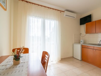 Apartment One bedroom apartment with balcony and sea view Mandre, Pag A-18748-b - Outdoor photo 12
