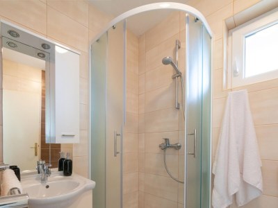 Apartment One bedroom apartment with balcony and sea view Mandre, Pag A-18748-b - Outdoor photo 19