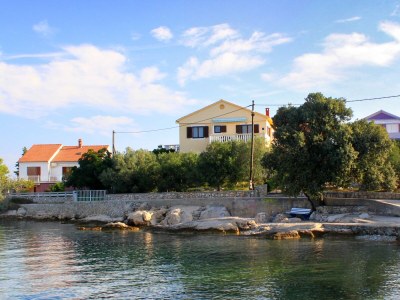 Apartment Two bedroom apartment near beach Ugljan A-846-b - Outdoor photo 2