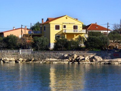 Apartment Two bedroom apartment near beach Ugljan A-846-b - Outdoor photo 3