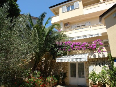 Apartment Two bedroom apartment with terrace and sea view Mandre, Pag A-18748-d - Outdoor photo 3