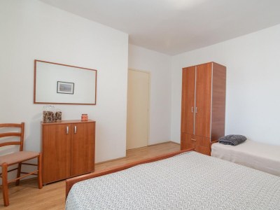 Apartment Two bedroom apartment with terrace and sea view Mandre, Pag A-18748-d - Outdoor photo 16