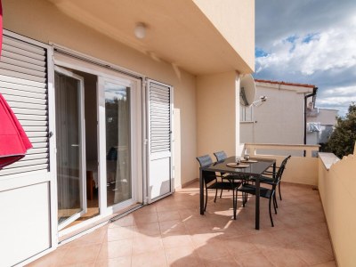 Apartment Two bedroom apartment with terrace and sea view Mandre, Pag A-18748-d - Outdoor photo 23