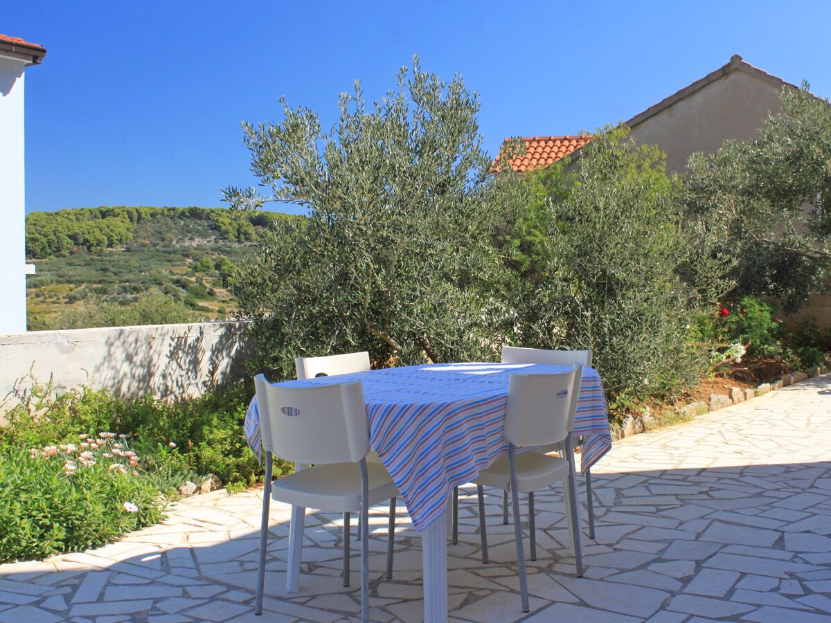 Apartment Studio flat with terrace Lumbarda, Korčula AS-9271-a