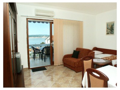 Apartment One bedroom apartment with terrace and sea view Crikvenica A-10437-a in Crikvenica - Apartment