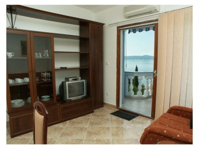 Apartment One bedroom apartment with terrace and sea view Crikvenica A-10437-a - Outdoor photo 15