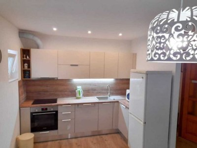 Apartment Two bedroom apartment with terrace Brela, Makarska A-18417-a - Outdoor photo 11