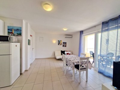 Apartment Two bedroom apartment with balcony Baška, Krk A-19206-a - Outdoor photo 6