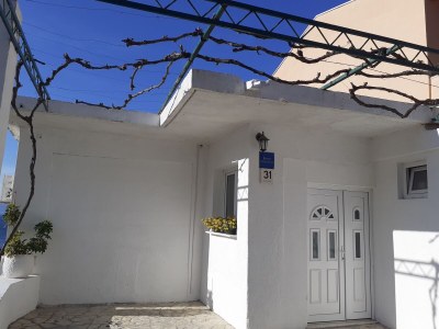 Apartment Three bedroom apartment with terrace and sea view Brist, Makarska A-19330-a - Outdoor photo 16