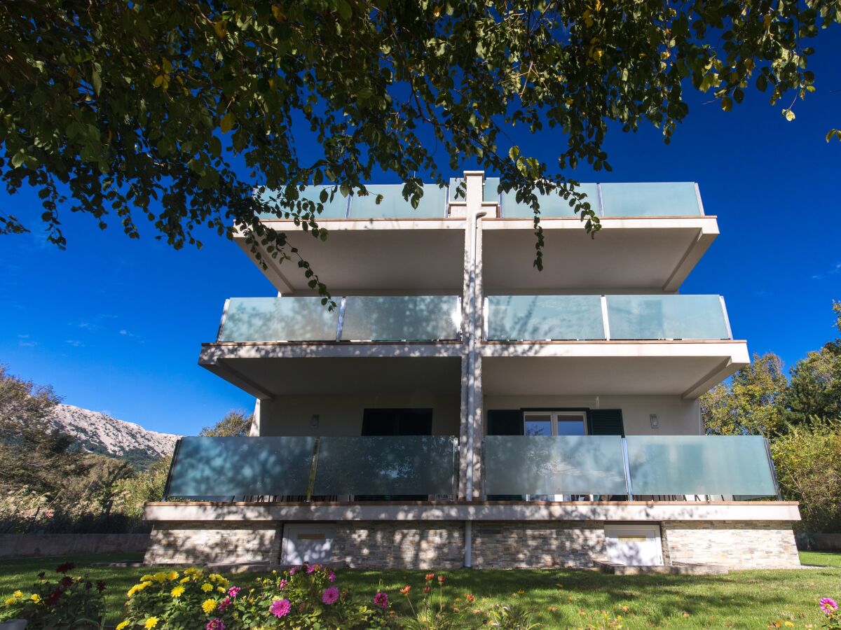 Apartment One bedroom apartment with terrace Baška, Krk A-19674-a - Outdoor photo 2
