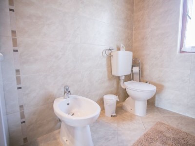 Holiday house Comfortable and spacious house with terrace Buići, Poreč K-19720 - Outdoor photo 51