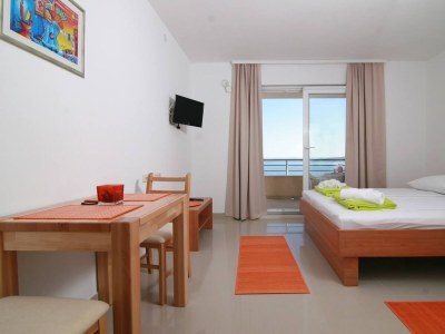 Apartment Studio flat with terrace and sea view Brela, Makarska AS-19998-a in Brela - Apartment