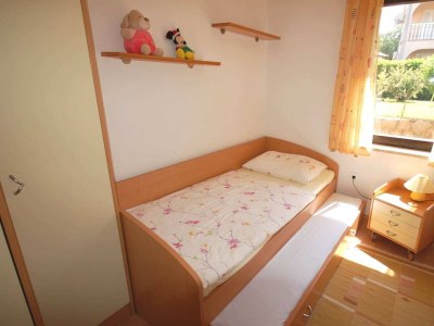 Apartment Two bedroom apartment with terrace Njivice, Krk A-21860-a - Outdoor photo 10